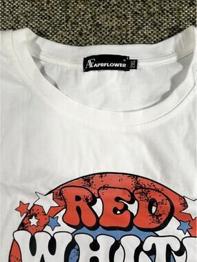 Aprflower Red White and Boyzee Graphic T-Shirt White Size 2XL
